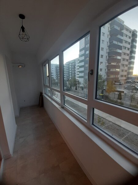 Militari, Iuliu Maniu, complex Auchan