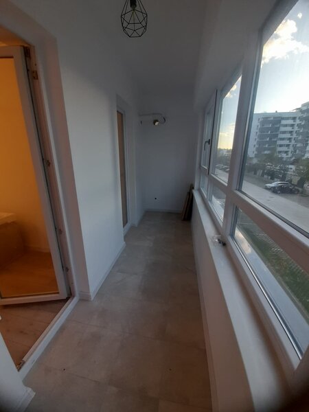 Militari, Iuliu Maniu, complex Auchan